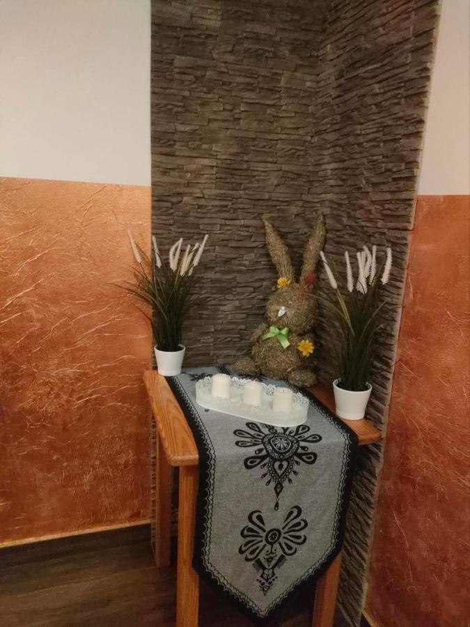 Pokoje U Mrugaly Czerwienne Bagian luar foto
