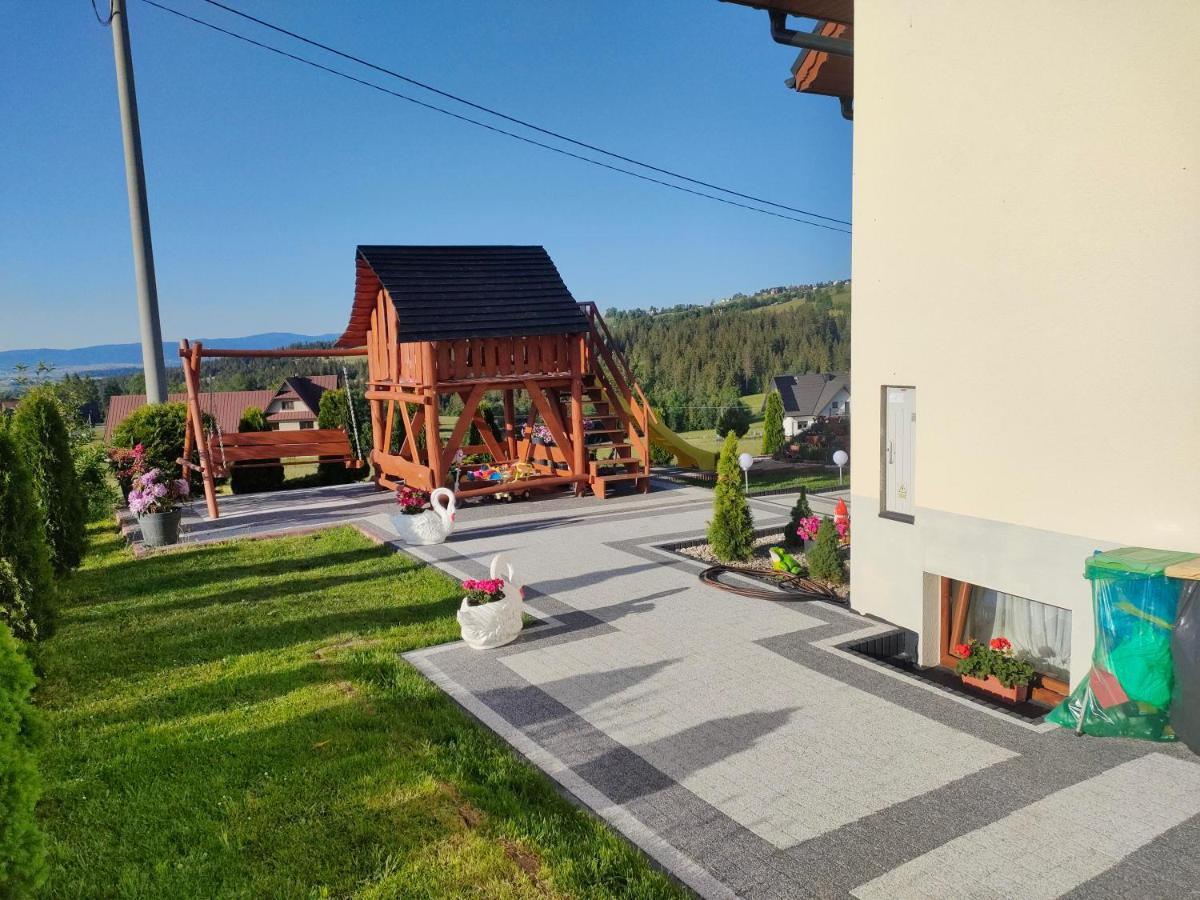 Pokoje U Mrugaly Czerwienne Bagian luar foto