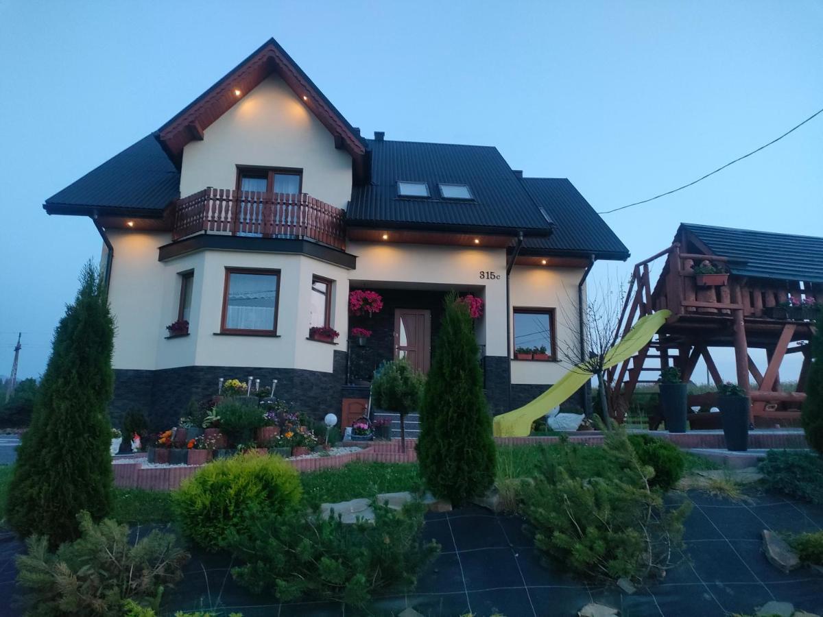 Pokoje U Mrugaly Czerwienne Bagian luar foto