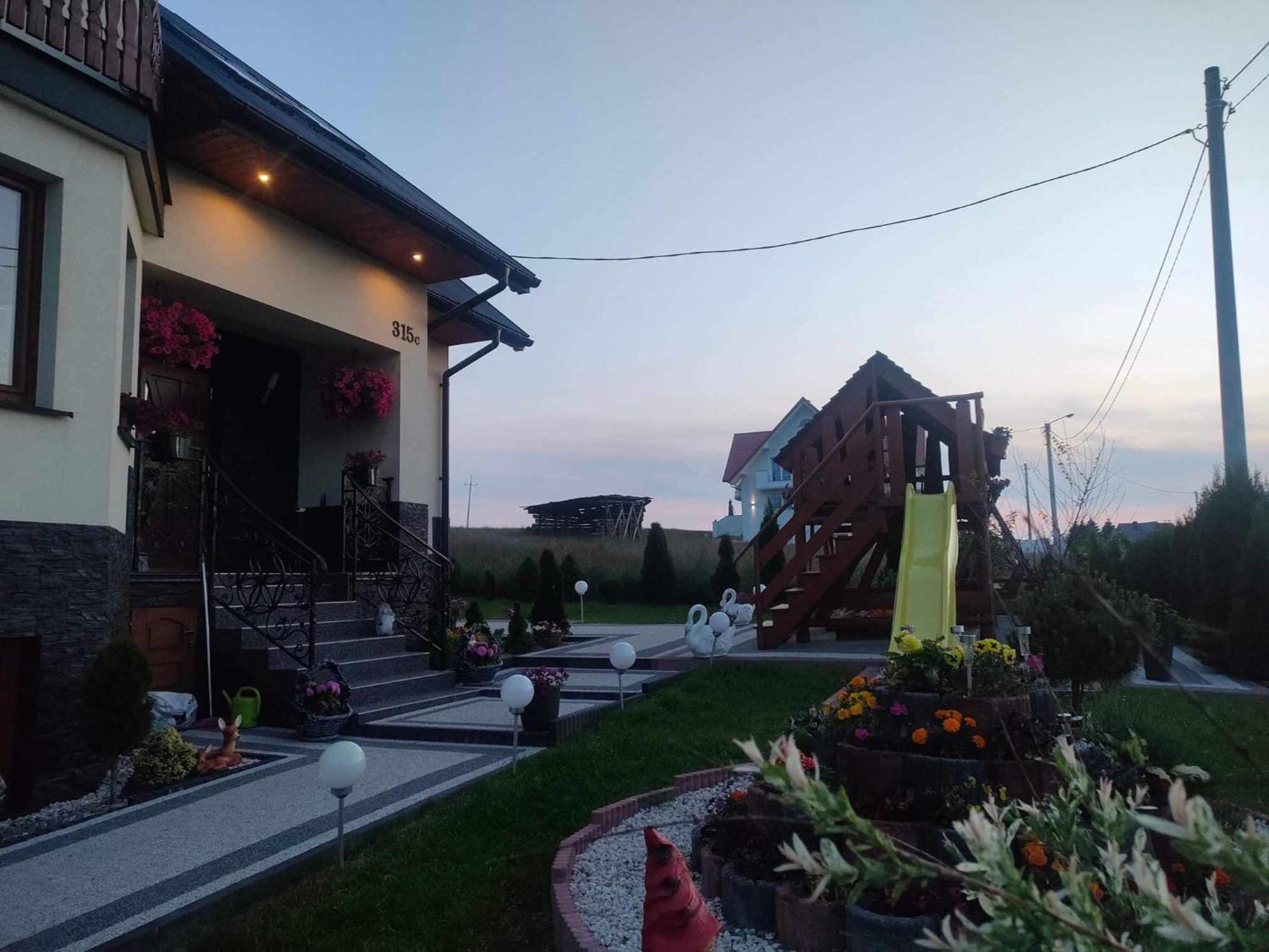 Pokoje U Mrugaly Czerwienne Bagian luar foto